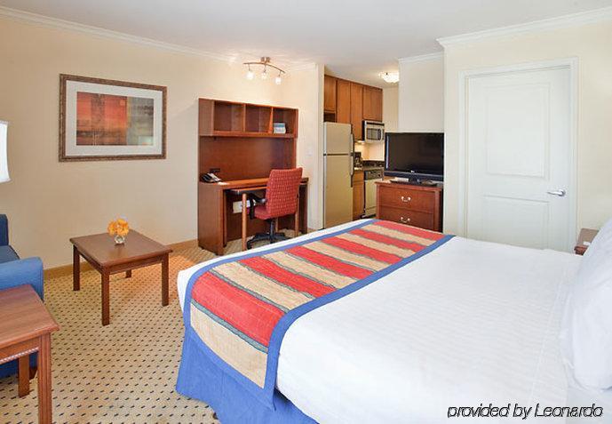 Towneplace Suites By Marriott Odessa Luaran gambar