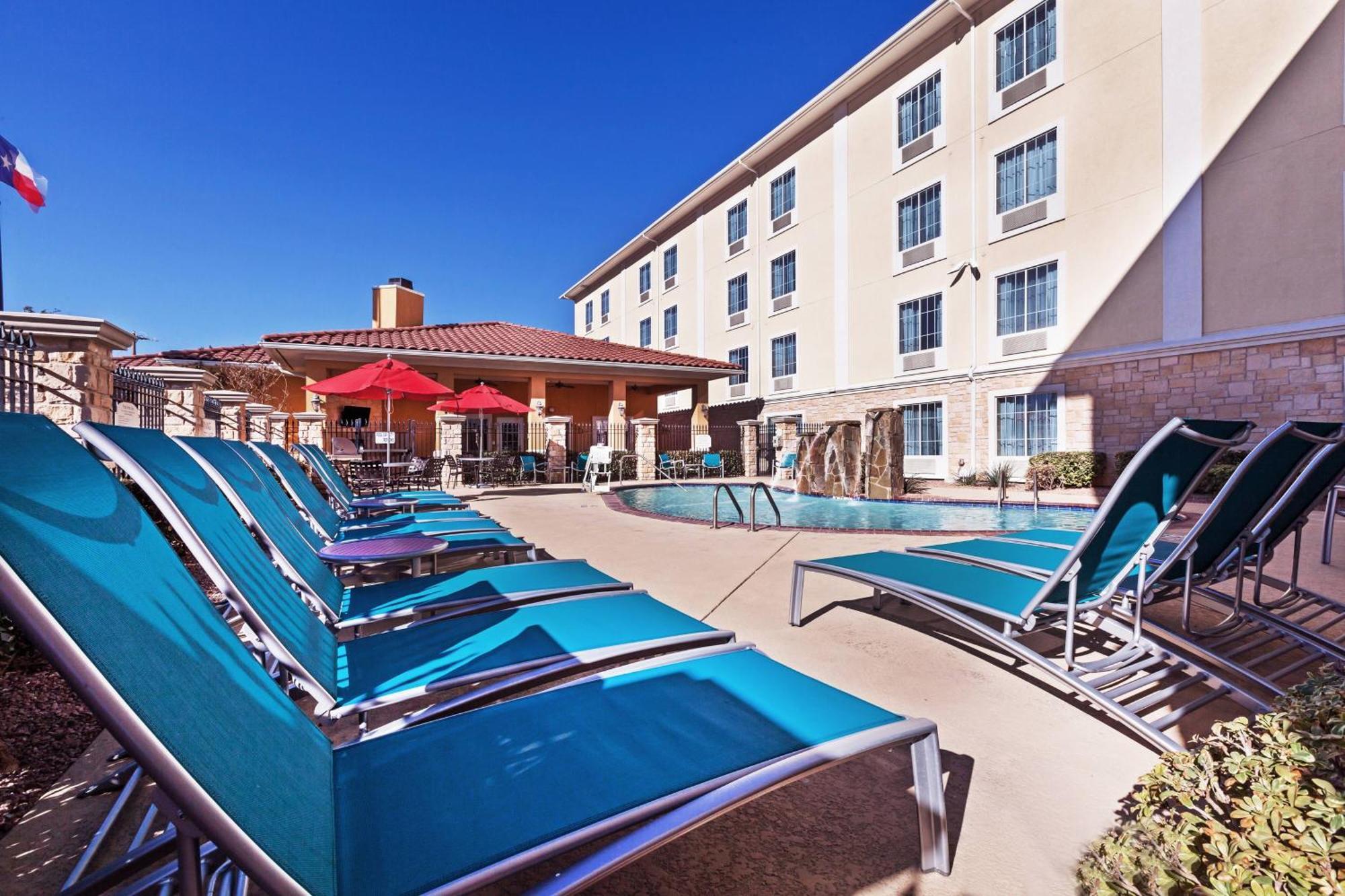 Towneplace Suites By Marriott Odessa Luaran gambar