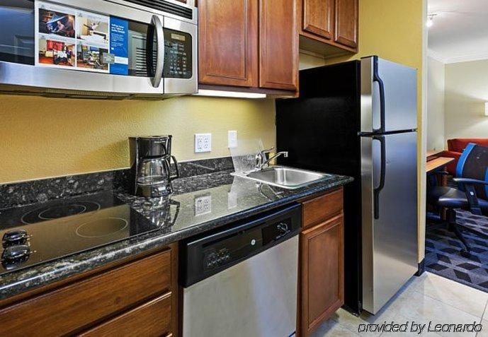 Towneplace Suites By Marriott Odessa Luaran gambar